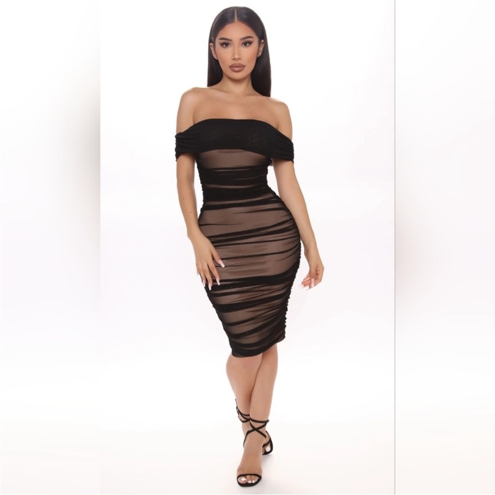 Fashion Nova Black Strapless Dress